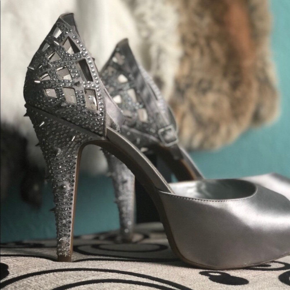 Gianni bini spiked heels